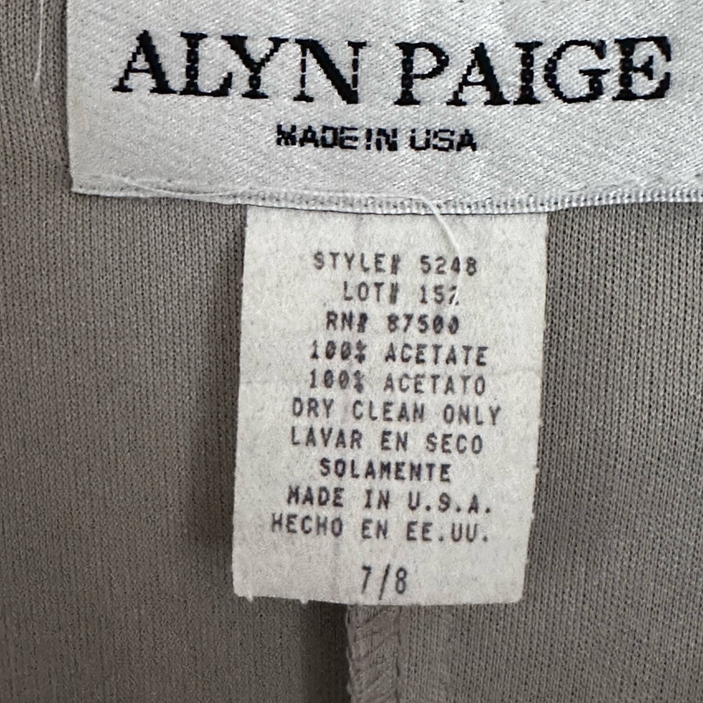 Vintage 90s ALYN PAIGE crocheted maxi dress. Size 7/8 - Picture 5 of 11